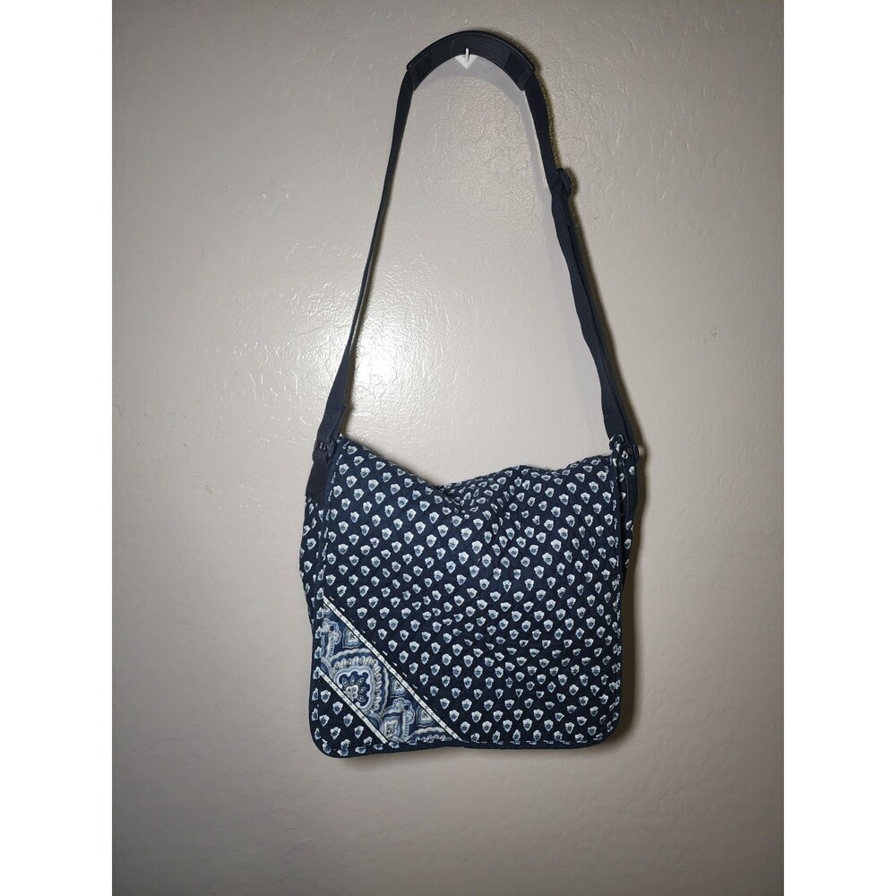 Vera Bradley Nantucket Navy Messenger Bag Quilted Crossbody Shoulder Purse